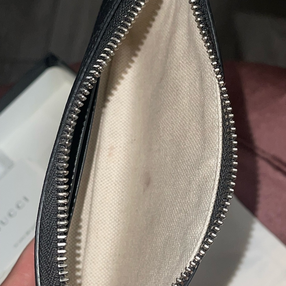 Gucci GG Supreme Monogram Tigers Wristlet - Picture 4 of 8